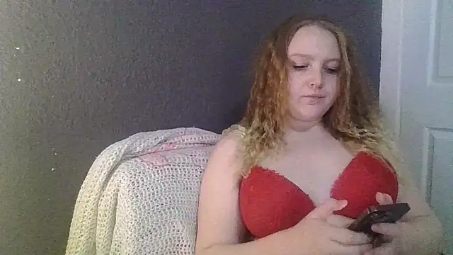 Snapshot of PhatAssBlond chatting on February 2025 12:49:01 AM PhatAssBlond online show from February 2025 12:49:01 AM