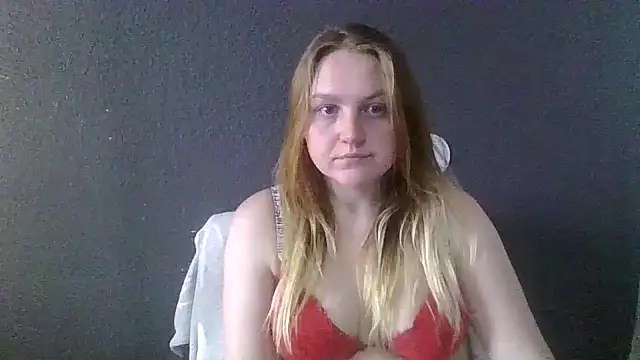Snapshot of PhatAssBlond chatting on March 2025 08:10:02 PM PhatAssBlond online show from March 2025 08:10:02 PM