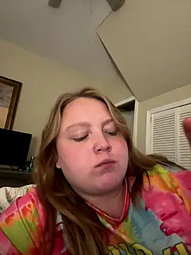 Snapshot of PhatAssBlond chatting on September 2025 08:11:02 PM PhatAssBlond online show from September 2025 08:11:02 PM