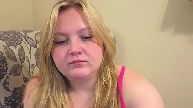 PhatAssBlond online show from April 2026 05:17:01 PM