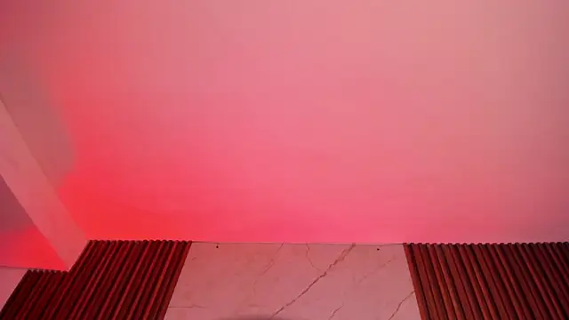 Emiilycollins online show from January 2025 01:05:02 AM