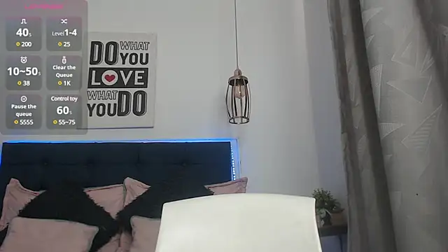 Snapshot of Alisteresa_ chatting on January 2025 07:15:01 PM Alisteresa online show from January 2025 07:15:01 PM