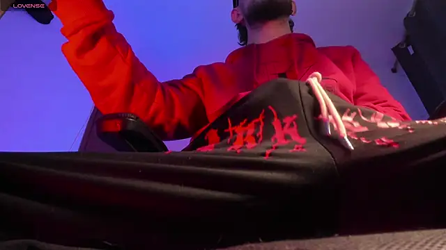 s sven03 online show from January 2026 10:58:02 PM