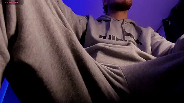 s sven03 online show from February 2026 03:36:02 AM