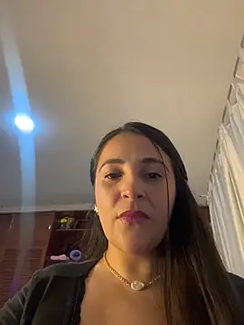 Snapshot of Taylortits chatting on February 2026 11:52:02 PM Taylortits online show from February 2026 11:52:02 PM