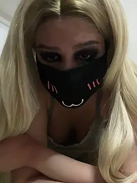 Snapshot of freyalxx chatting on March 2026 02:03:01 AM freyalxx online show from March 2026 02:03:01 AM