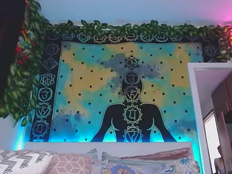 Snapshot of chanel_1041 chatting on November 2025 06:52:01 PM chanel 1041 online show from November 2025 06:52:01 PM