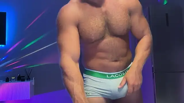 KarlosRichi online show from October 2025 04:28:01 PM