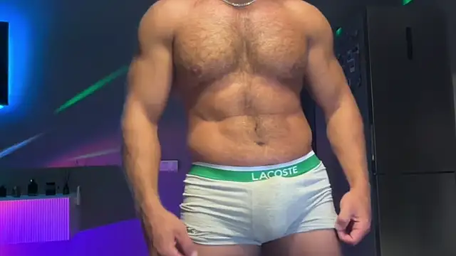 KarlosRichi online show from November 2025 03:34:02 PM