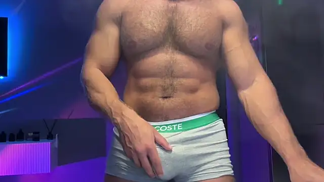 KarlosRichi online show from November 2025 05:23:02 PM