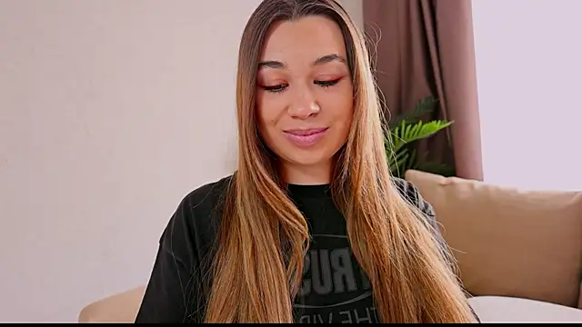 divetagrace online show from February 2025 01:47:02 PM