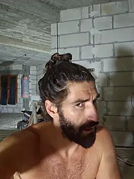 Snapshot of Mariusvidican chatting on November 2025 05:53:01 PM Mariusvidican online show from November 2025 05:53:01 PM