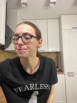 MartiniiSelenna online show from September 2025 05:42:01 AM