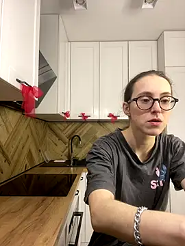 MartiniiSelenna online show from December 2025 06:52:01 AM