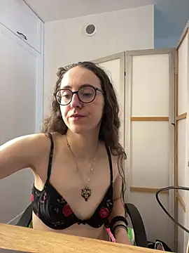 MartiniiSelenna online show from July 2026 06:58:02 AM
