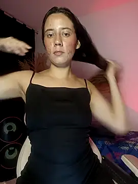 lovely kitt online show from November 2025 01:41:01 AM