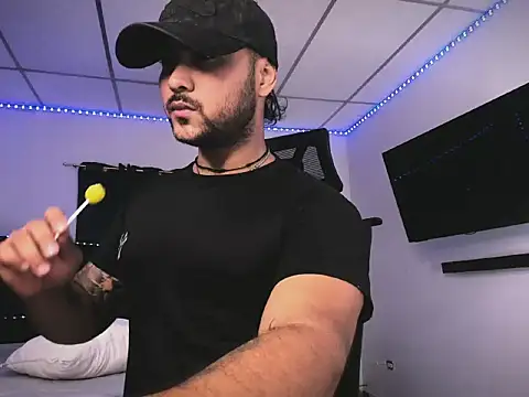 Snapshot of Sebas-hott chatting on February 2026 11:50:02 PM Sebas-hott online show from February 2026 11:50:02 PM