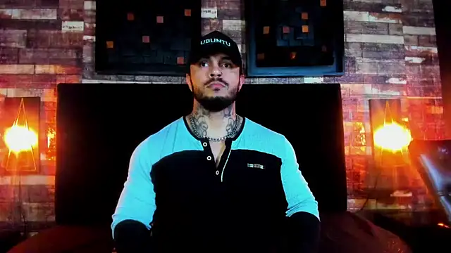 Van Velckan online show from February 2025 03:33:01 AM