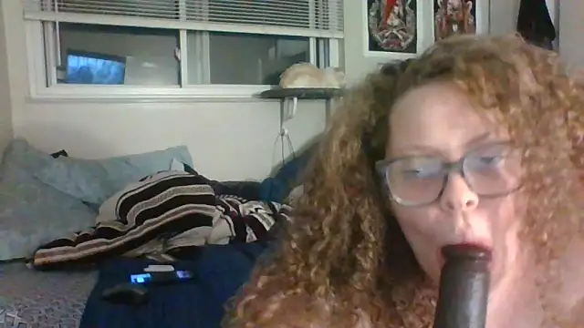 Snapshot of Morremarie chatting on January 2025 05:09:01 AM Morremarie online show from January 2025 05:09:01 AM