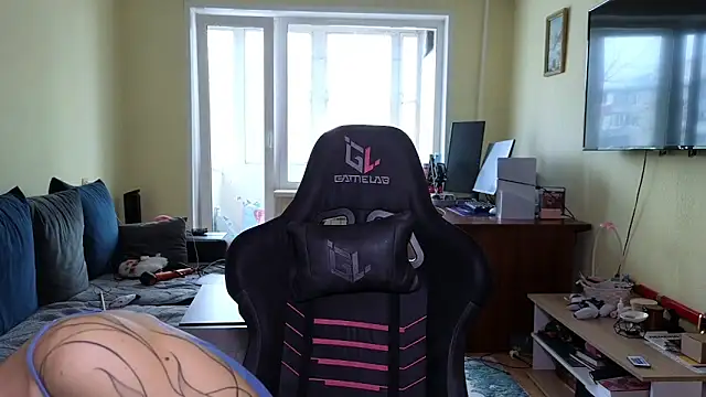 MalvinaBlum online show from March 2026 04:18:01 AM