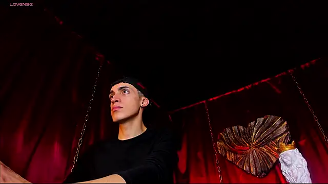 Snapshot of Angel_Snowhotxxx chatting on December 2024 10:02:02 PM Angel Snowhotxxx online show from December 2024 10:02:02 PM