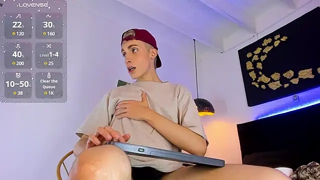 Snapshot of Angel_Snowhotxxx chatting on February 2025 11:01:02 AM Angel Snowhotxxx online show from February 2025 11:01:02 AM