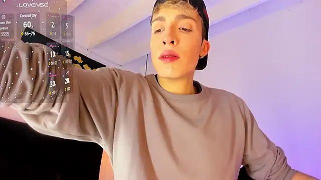 Snapshot of Angel_Snowhotxxx chatting on March 2025 04:38:01 AM Angel Snowhotxxx online show from March 2025 04:38:01 AM