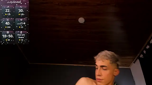 Snapshot of Angel_Snowhotxxx chatting on October 2025 12:32:02 AM Angel Snowhotxxx online show from October 2025 12:32:02 AM