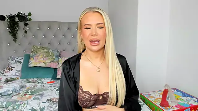 Alexia-Lee online show from January 2025 01:17:01 PM