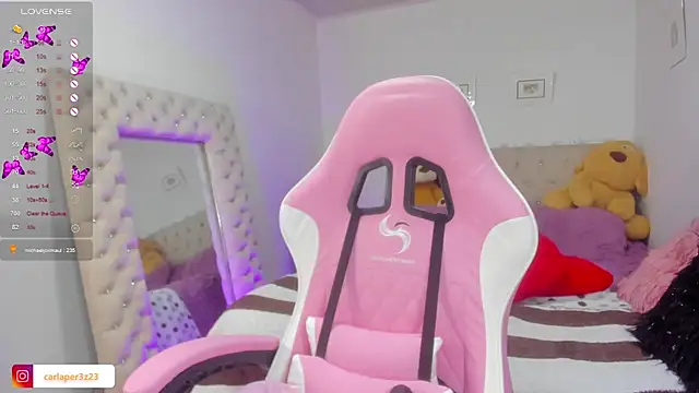 Snapshot of carlaperez_ chatting on January 2025 07:00:01 AM carlaperez online show from January 2025 07:00:01 AM