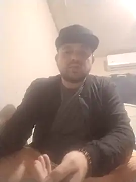 JulianInter08 online show from March 2026 07:12:02 AM