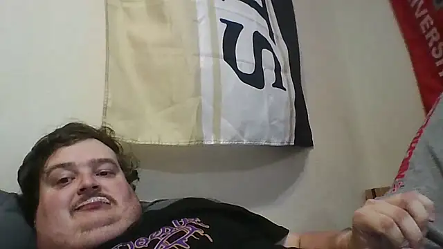 YelpedAverting online show from November 2025 08:21:01 PM