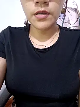 ZUCAAT online show from November 2025 01:15:01 AM