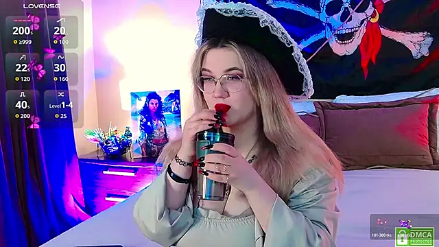 Snapshot of Nancy_Mooree chatting on October 2025 01:12:01 PM Nancy Mooree online show from October 2025 01:12:01 PM