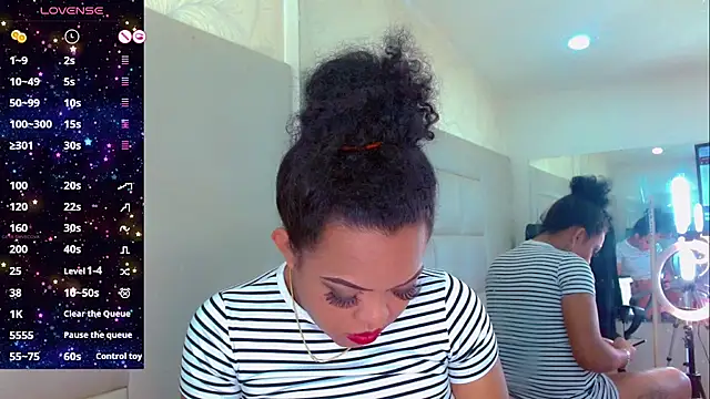 KayleighDreams  online show from March 2025 04:16:02 AM