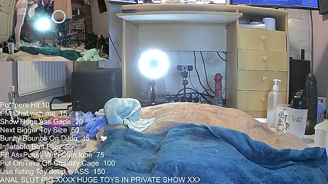 Snapshot of ClairTS chatting on February 2025 08:02:02 PM ClairTS online show from February 2025 08:02:02 PM