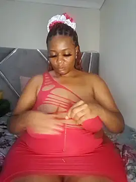 Snapshot of CocoBootyyy chatting on March 2025 08:37:02 PM CocoBootyyy online show from March 2025 08:37:02 PM