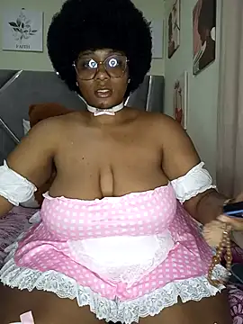 Snapshot of CocoBootyyy chatting on September 2025 03:19:02 AM CocoBootyyy online show from September 2025 03:19:02 AM