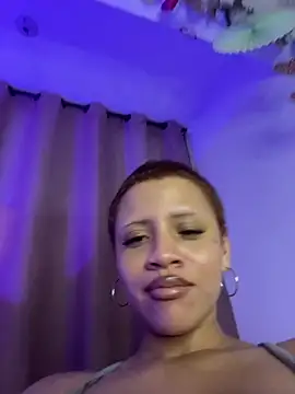 Snapshot of Charlotee_ chatting on February 2025 06:50:02 AM Charlotee  online show from February 2025 06:50:02 AM