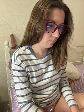 BeatriceTender online show from April 2026 08:54:02 PM