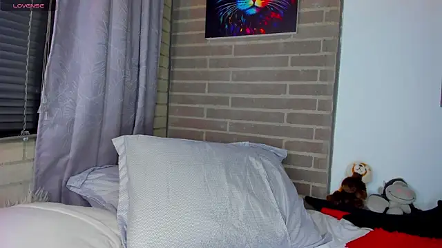 liam oficial02 online show from April 2026 03:53:02 AM