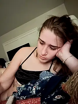 Snapshot of halobabe7620 chatting on February 2025 03:54:01 AM halobabe7620 online show from February 2025 03:54:01 AM