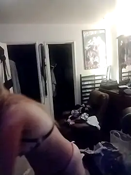 Snapshot of halobabe7620 chatting on October 2025 10:04:01 AM halobabe7620 online show from October 2025 10:04:01 AM