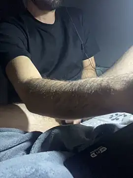 Snapshot of giorgakaci69 chatting on November 2025 10:44:02 PM giorgakaci69 online show from November 2025 10:44:02 PM