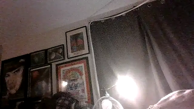 Snapshot of den-rock4u chatting on May 2026 11:58:02 AM den-rock4u online show from May 2026 11:58:02 AM