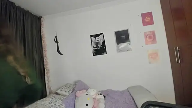 StephaniFox online show from April 2026 12:49:02 AM