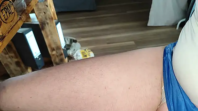 Snapshot of twinkish_90 chatting on September 2025 08:16:01 AM twinkish 90 online show from September 2025 08:16:01 AM