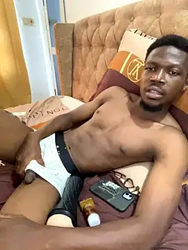 Snapshot of sknzy09 chatting on November 2025 02:17:01 PM sknzy09 online show from November 2025 02:17:01 PM