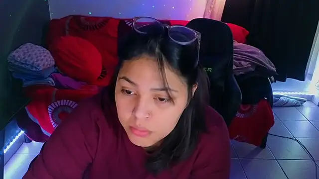 miacanela xo online show from December 2025 02:30:01 AM