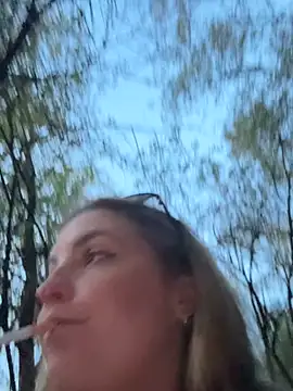 LiliMorganxxx online show from October 2025 04:40:02 PM